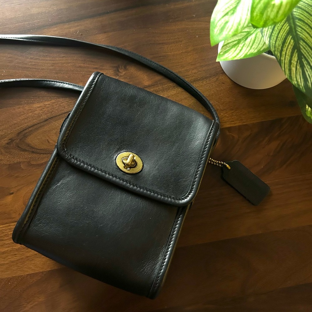 Vintage Coach Scooter 9893